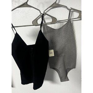 FREE PEOPLE BUNDLE BASIC, GRAY BODYSUIT PULLOVER, BLACK SPAGHETTI TANK BLACK, XS